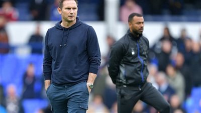 لامبارد: تشيلسي قدم لنا خدمة بعد فوزه على ليدز