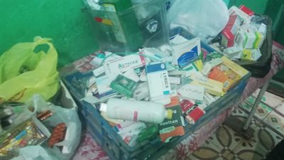 بيحب يبص على الستات.. تفاصيل ضبط مزارع أدار عيادة نساء وتوليد في سوهاج |صور