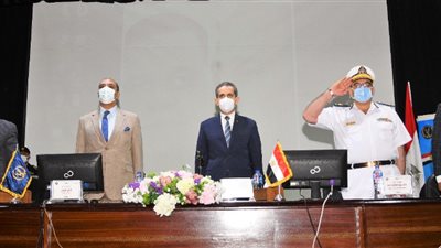 محافظ الغربية ومدير الأمن يشهدان قرعة الحج بقاعة المؤتمرات |صور