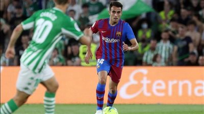 برشلونة: إريك جارسيا خضع لعملية جراحية ناجحة 