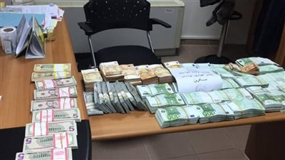 بزعم توظيفها.. ضبط عامل وصاحب مكتب عقارات استوليا على 16 مليون جنيه من المواطنين بسوهاج