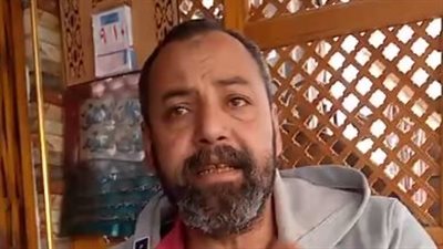 أحد الباعة في جمصة يستغيث بالمسؤولين: الوسيط رفع الإيجار علينا من 3 آلاف جنيه لـ 7 | بث مباشر