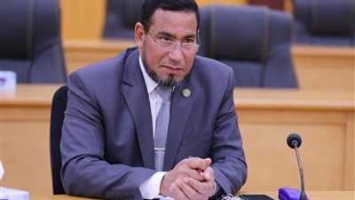 عبد الفتاح خضر عميدًا لكلية القرآن الكريم.. وخالد عبد العال لـ أصول الدين