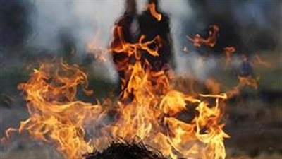 تعدى عليا جنسيًا.. نظر أولى جلسات محاكمة فتاة قتلت والدها وحرقت جثته في الهرم 