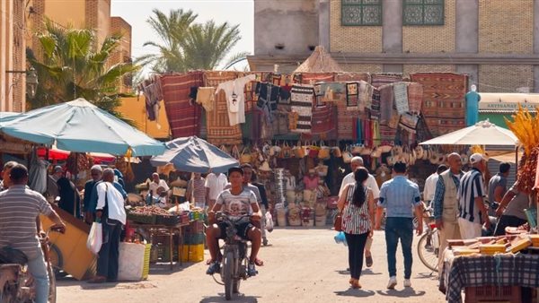 أحد شوارع تونس