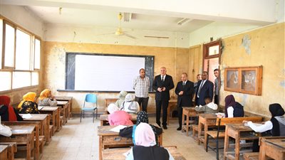 57 ألف طالب يؤدون امتحانات الشهادة الإعدادية في قنا 