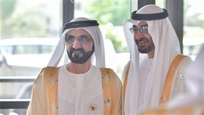 بعد انتخابه رئيسا للإمارات.. محمد بن راشد يبايع محمد بن زايد: تنقاد له البلاد ليأخذها في دروب العز