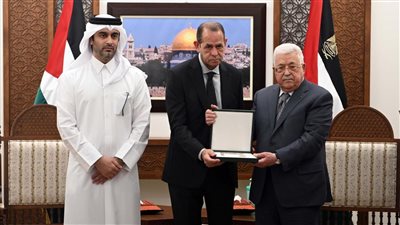 الرئيس الفلسطيني يستقبل عائلة شيرين أبو عاقلة ويمنح الشهيدة نجمة القدس