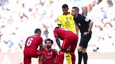 قبل نهائي الأبطال بأسبوعين.. محمد صلاح يتعرض للإصابة بمباراة ليفربول وتشيلسي