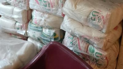 ضبط 85 مخالفة تموينية في حملات على المخابز والأسواق بالدقهلية |صور