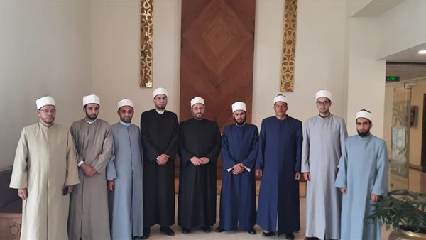 قوافل توعية مباشرة