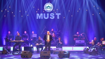 على الحجار يحيي حفلًا غنائيا بأوبرا جامعة مصر للعلوم والتكنولوجيا.. الجمعة