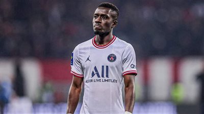 حملة دعم كبيرة لـ إدريسا جاي بعد رفضه دعم المثليين