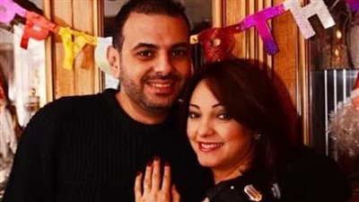 بسبب خلاف من العام الماضي.. السيناريست أحمد عاشور يكشف تفاصيل طلاقه من عايدة غنيم 