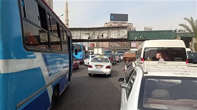 تعرف على الحالة المرورية بميادين ومحاور القاهرة والجيزة