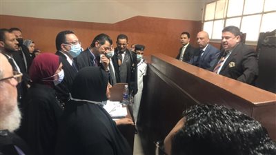 والدة الضحايا في قضية الإرث بكفر الشيخ: شوفت عم أولادي شايل السلاح وذاهب لقتل أبنائي