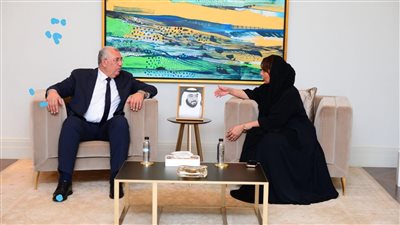 وزير الزراعة يقدم واجب العزاء في وفاة الشيخ خليفة بن زايد آل نهيان