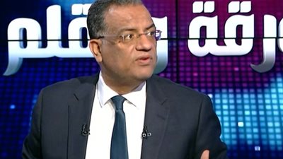 محمود مسلم: إرجاء تنفيذ المشروعات القومية في الوقت الحالي خطأ كبير