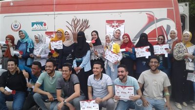 حملة للتوعية بأهمية التبرع بالدم لمكتب الاتحاد المصري لطلاب الصيدلة ببني سويف | صور 