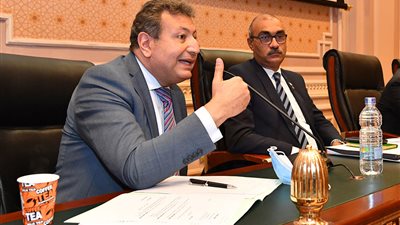 وكيل لجنة الإسكان: بعض الشركات العقارية تتأخر في تنفيذ مشروعاتها.. ونخشى على سمعة السوق