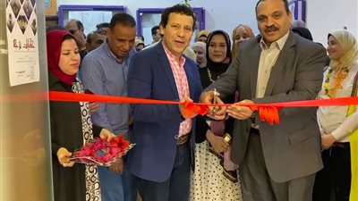  افتتاح معرض حكايات تزجة لطلاب فنون تطبيقية بنها