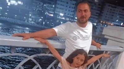 تشييع جنازة شاب لقي مصرعه على يد صديقه في مشاجرة بالمطرية |فيديو