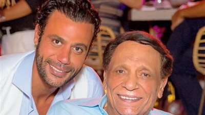 محمد إمام يرد على شائعات تدهور الحالة الصحية للزعيم