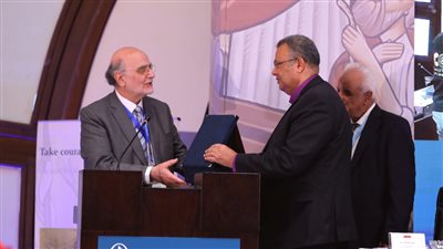 رئيس الإنجيلية: يرتبط حضور الله بالسلام والتغلب على المخاوف