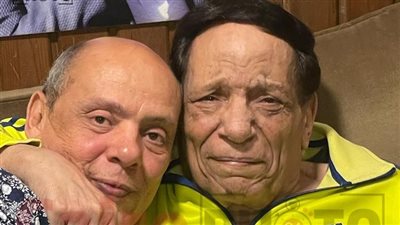 شقيق عادل إمام: خشينا على الزعيم من الإصابة بكورونا.. وابنتي فرح تفهمت عدم حضوره حفل زفافها 