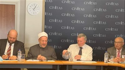 المفتي: يجب تهميش الخطاب المتطرف.. ومستعدون للمشاركة في وسائل الإعلام الأجنبية