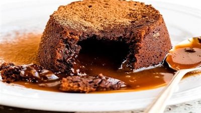 طريقة عمل المولتن كيك.. وصفة هائلة في 6 خطوات