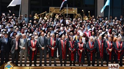 علوم طنطا تحتفل بتخريج الدفعتين 47 و48 تزامنًا مع يوبيلها الذهبي 