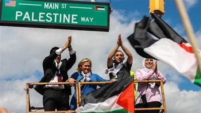 الحدث الأول من نوعه.. مدينة أمريكية تطلق اسم فلسطين على شارع رئيسي | فيديو 