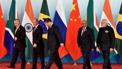 التجارة بالجنيه ودعم السياحة.. مصادر توضح استفادة مصر من الانضمام لتحالف بريكس