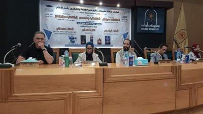 أحمد أمين وشريف عامر يحضران فعاليات مشاريع طلاب إعلام حلوان | صور