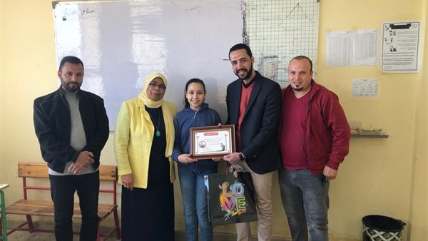 تكريم الطفلة 