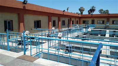 بتكلفة 50 مليون جنيه.. بدء التشغيل التجريبي لمحطة مياه إدفا وأولاد نصير في سوهاج │ صور