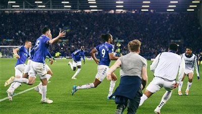 صراع الهبوط في البريميرليج.. إيفرتون ينجو بسيناريو درامي ومقعد مؤجل للجولة الأخيرة