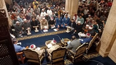 في حفل مهيب.. الجامع الأزهر يختتم سلسلة مجالس قراءة صحيح الإمام البخاري