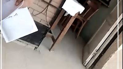  فيديو القاهرة 24 | ضربته بالأقلام وشتمته بالأب والأم.. طالب ينشر لحظة تعدي مراقبة لجنة عليه