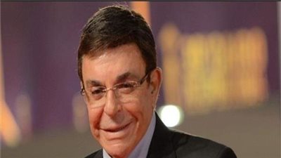 تشييع جثمان الفنان سمير صبري لـ مثواه الأخير من مسجد الشرطة اليوم