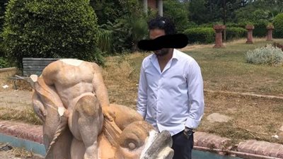 جدل بالإسكندرية حول اختفاء رأس تمثال حديقة أنطونيادس.. والإدارة: الواقعة قديمة