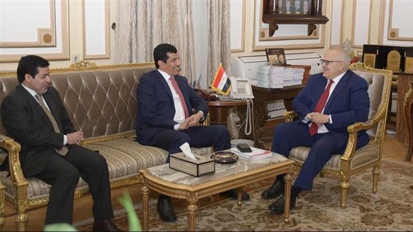 رئيس جامعة القاهرة