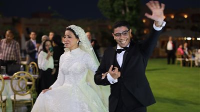 وسط مشاركة من الأقارب والأصدقاء.. المستشار بهجت أحمد يحتفل بزفاف نجله