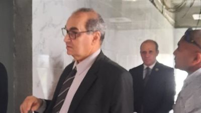 إحالة 3 أخصائيين بمستشفى قفط التعليمي بقنا للتحقيق لتأخيرهم العمل بالعيادات