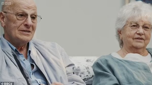 جاكي وزوجته 