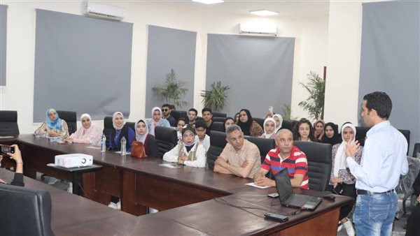 جانب من الزيارة 