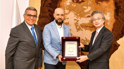 جامعة مصر للعلوم والتكنولوجيا تستضيف سفير دولة اليابان لبحث سبل التعاون العلمي في المجالات البحثية والأكاديمية