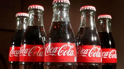 تجار: كوكاكولا تقر تخفيضات تصل إلى 18 جنيها على العبوات الزجاج واللتر