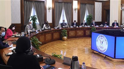 مدبولي يطلب إعداد ورقة عمل عامة يكون هدفها الإسهام في مضاعفة الصادرات